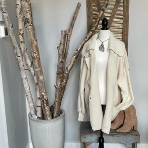 Sleeping on Snow Sweater